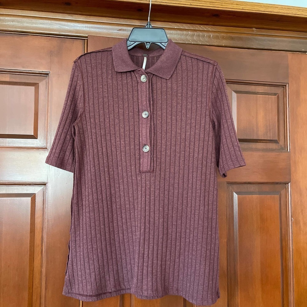 Free people raw edge 3 button ribbed polo - Picture 3 of 7
